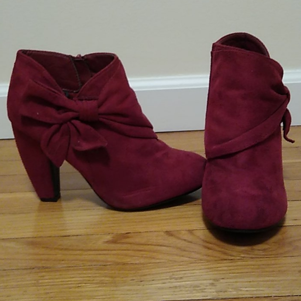 Ankle boots